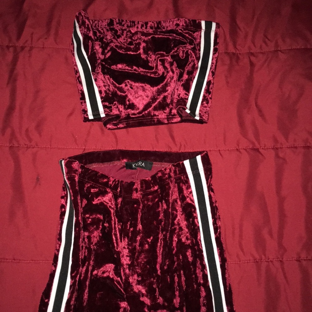 Very beautiful maroon suede 2 piece set.